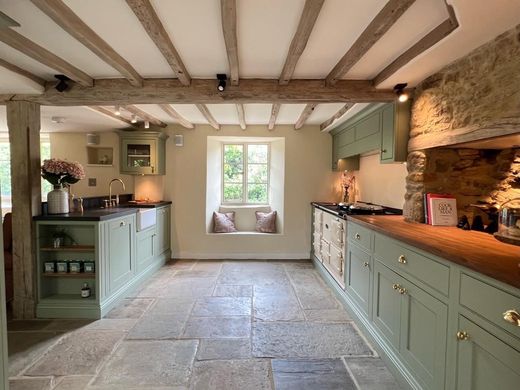 Middle Aston Oxfordshire Shaker Style Kitchen
